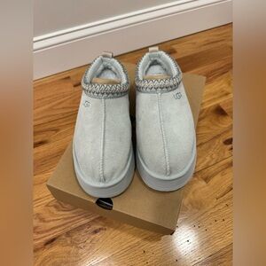 UGG Women’s Tazz Tasman Slippers Goose 9 40 New in Box NIB NWT